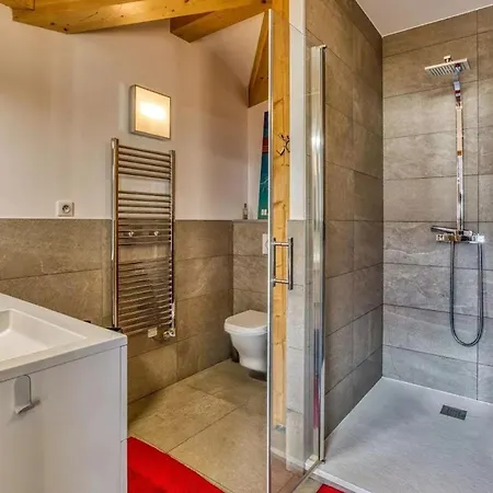 Ferienhaus Luxury Chamonix-mont-blanc Jacuzzi Sauna Chamonix